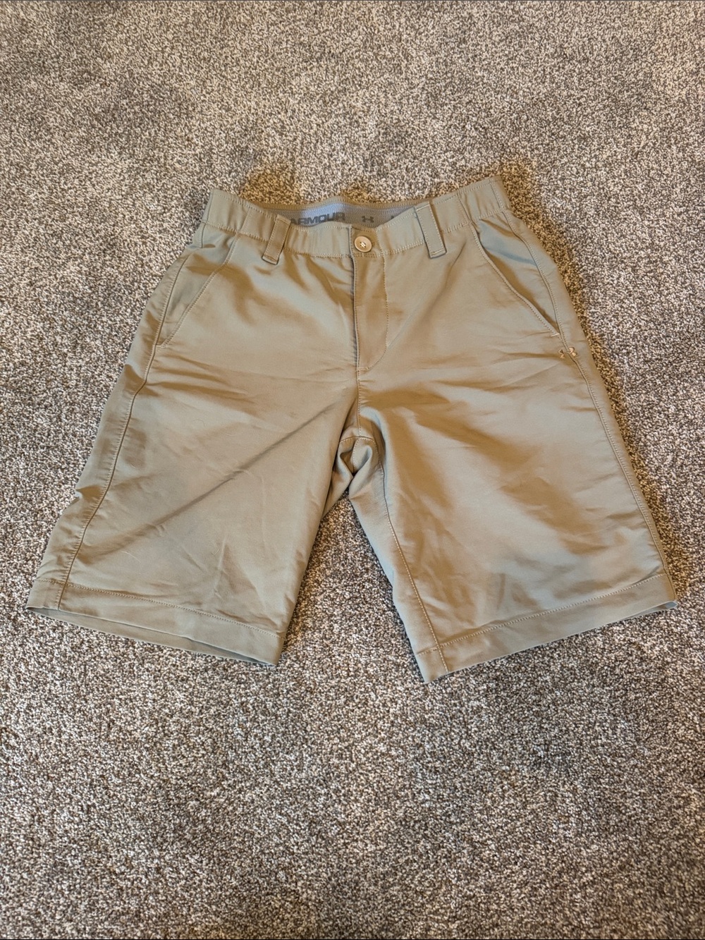 Under Armour Men's Khaki Flat-Front Performance Shorts